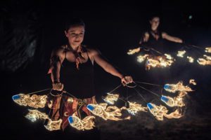 spectacles de feu et lumière