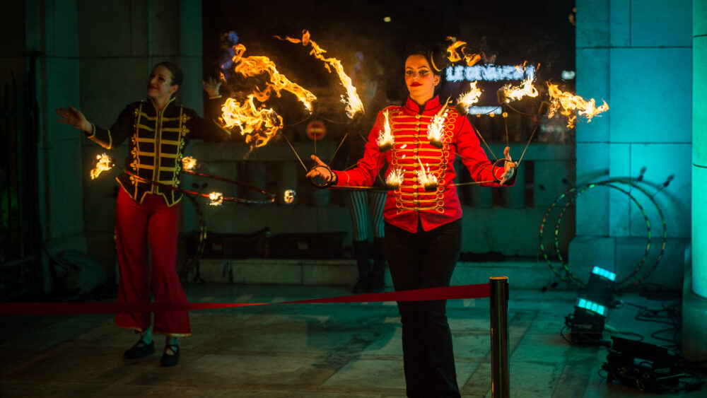 Cirknswing-accueil-feu-et-jonglerie-5