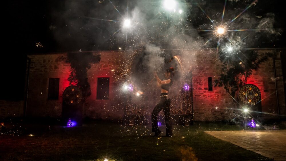 Cie Luminescence le 27-07-22 © Eddy Lamazzi Arts Visuels 2022-3649