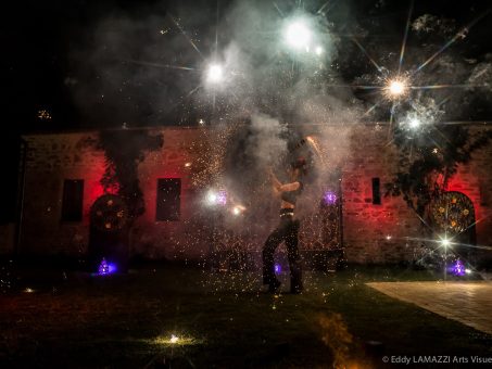 Cie Luminescence le 27-07-22 © Eddy Lamazzi Arts Visuels 2022-3649