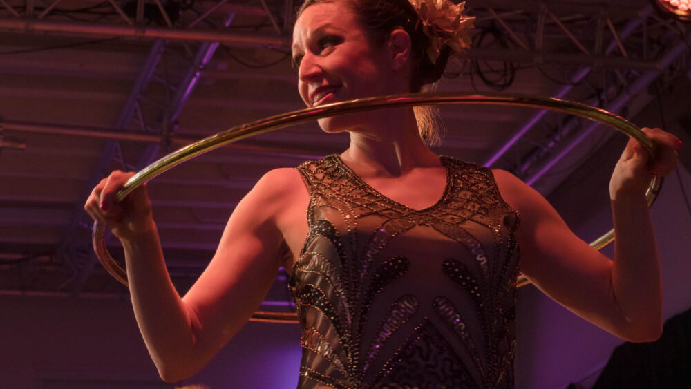 les-folies-montmartre-charleston-et-jonglerie-31