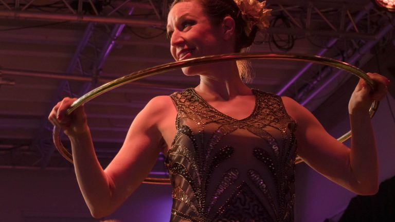 les-folies-montmartre-charleston-et-jonglerie-31