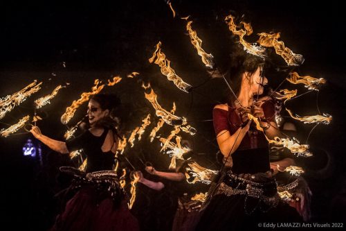 Maleficia-spectacle-feu-et-LED-11-1