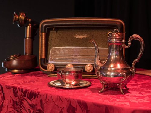 les-folies-montmartre-charleston-et-jonglerie-60